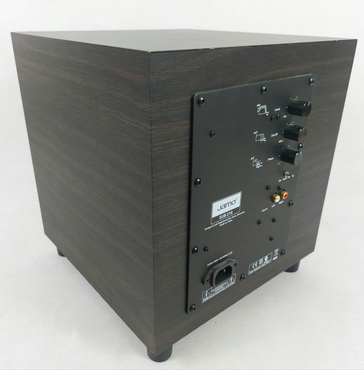 Jamo SUB 210 DN Audio