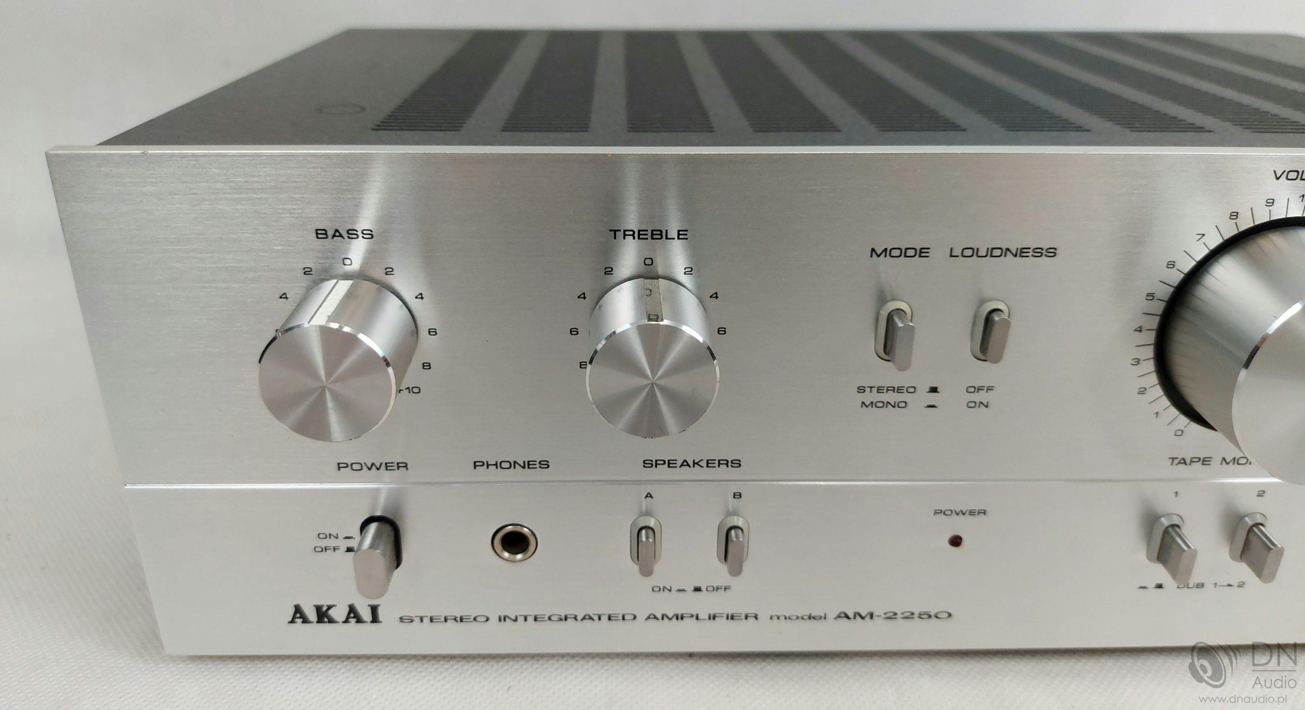 Akai AM-2250 - obrazek 3