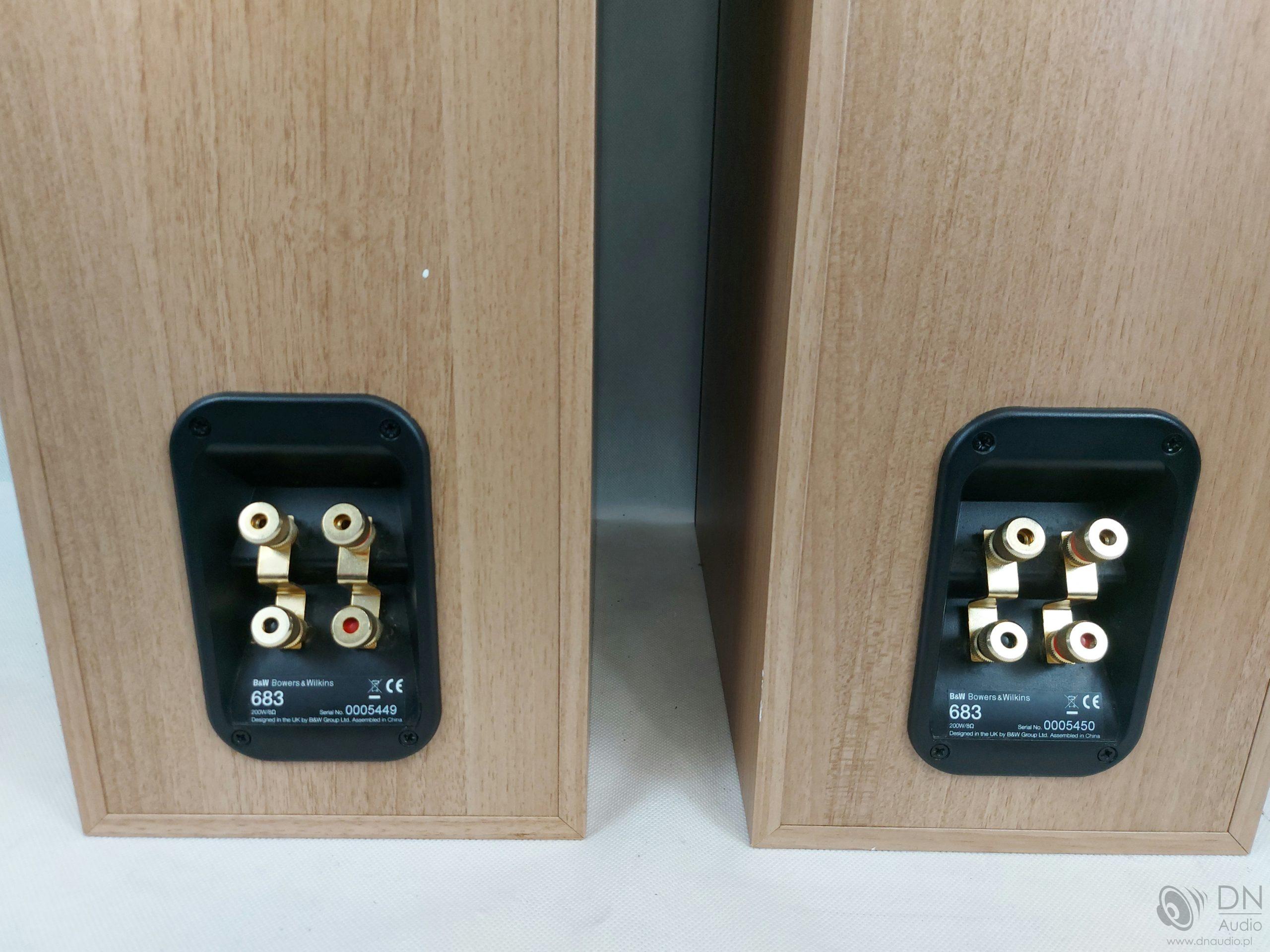 B&W 683 - obrazek 12