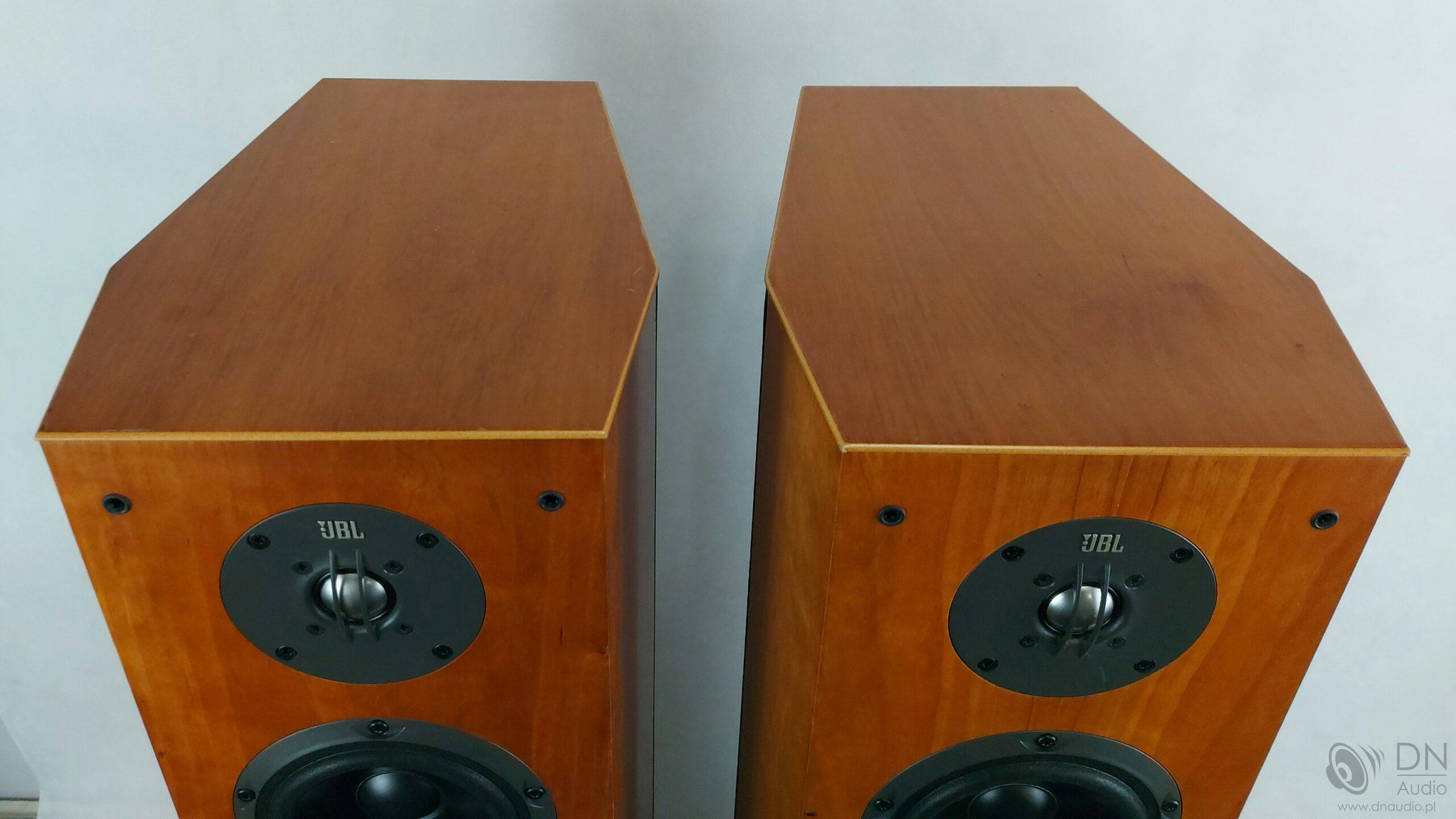 JBL XTi80 - obrazek 3