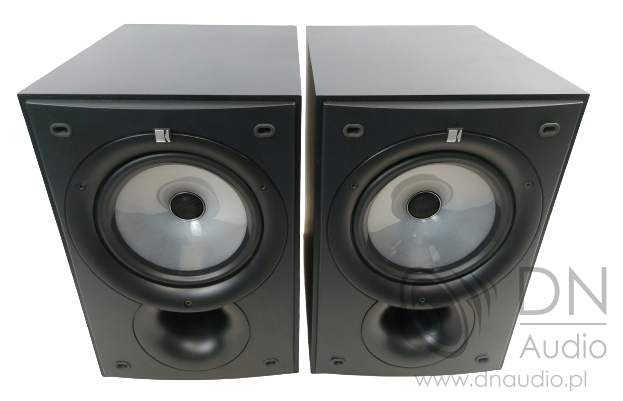 KEF Q15