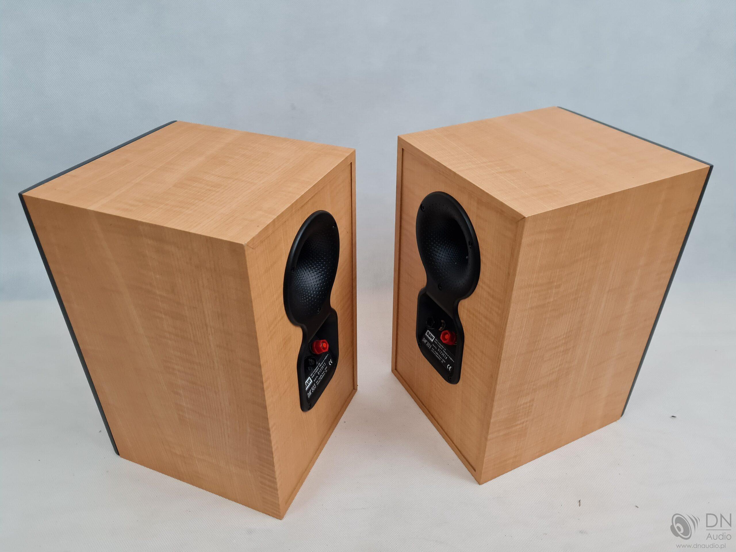 B&W DM303 - obrazek 8