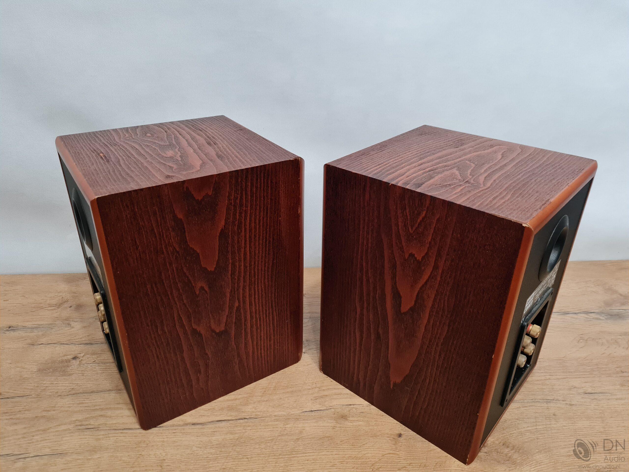 B&W CDM2 - obrazek 4