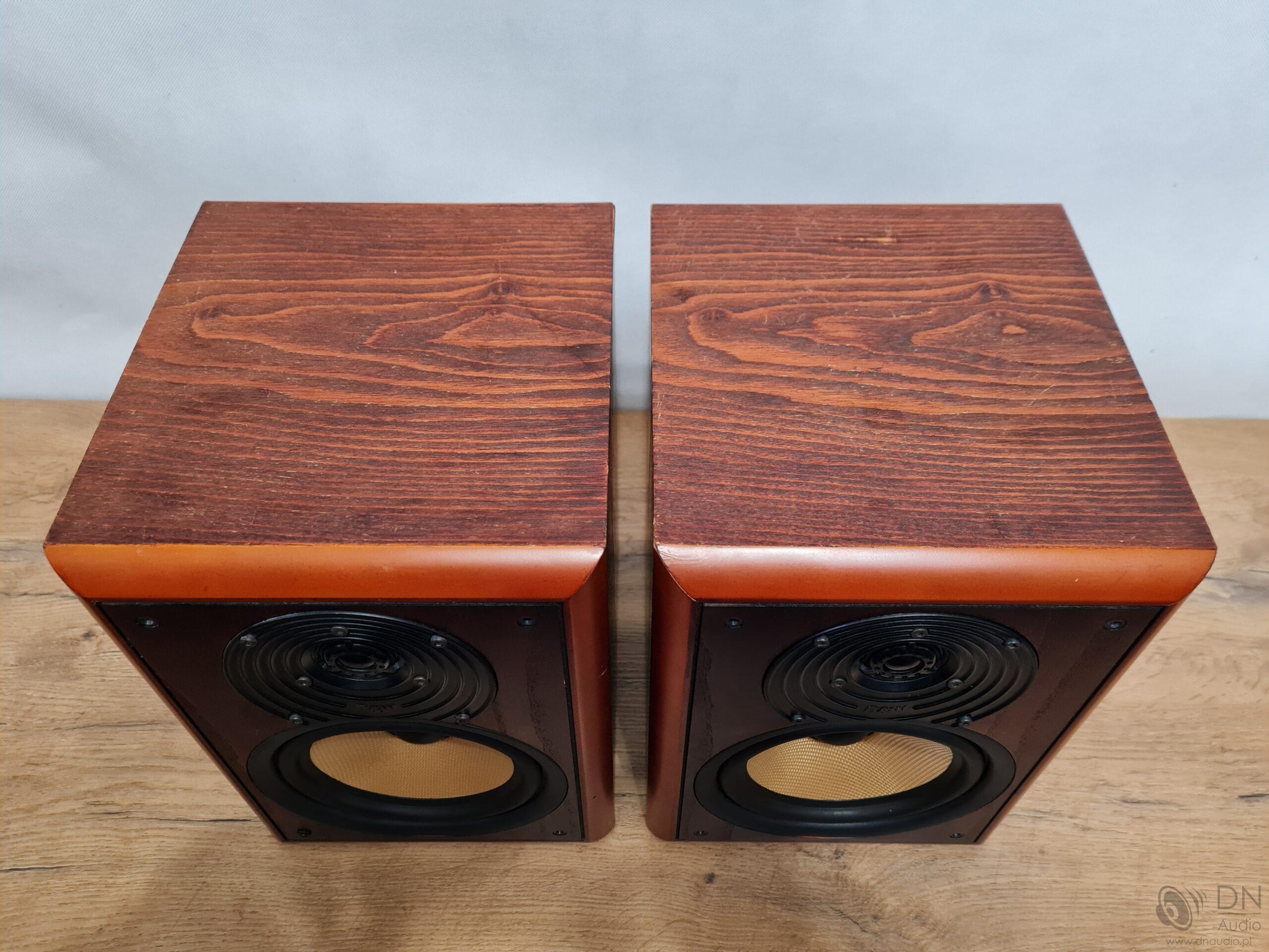 B&W CDM2 - obrazek 12