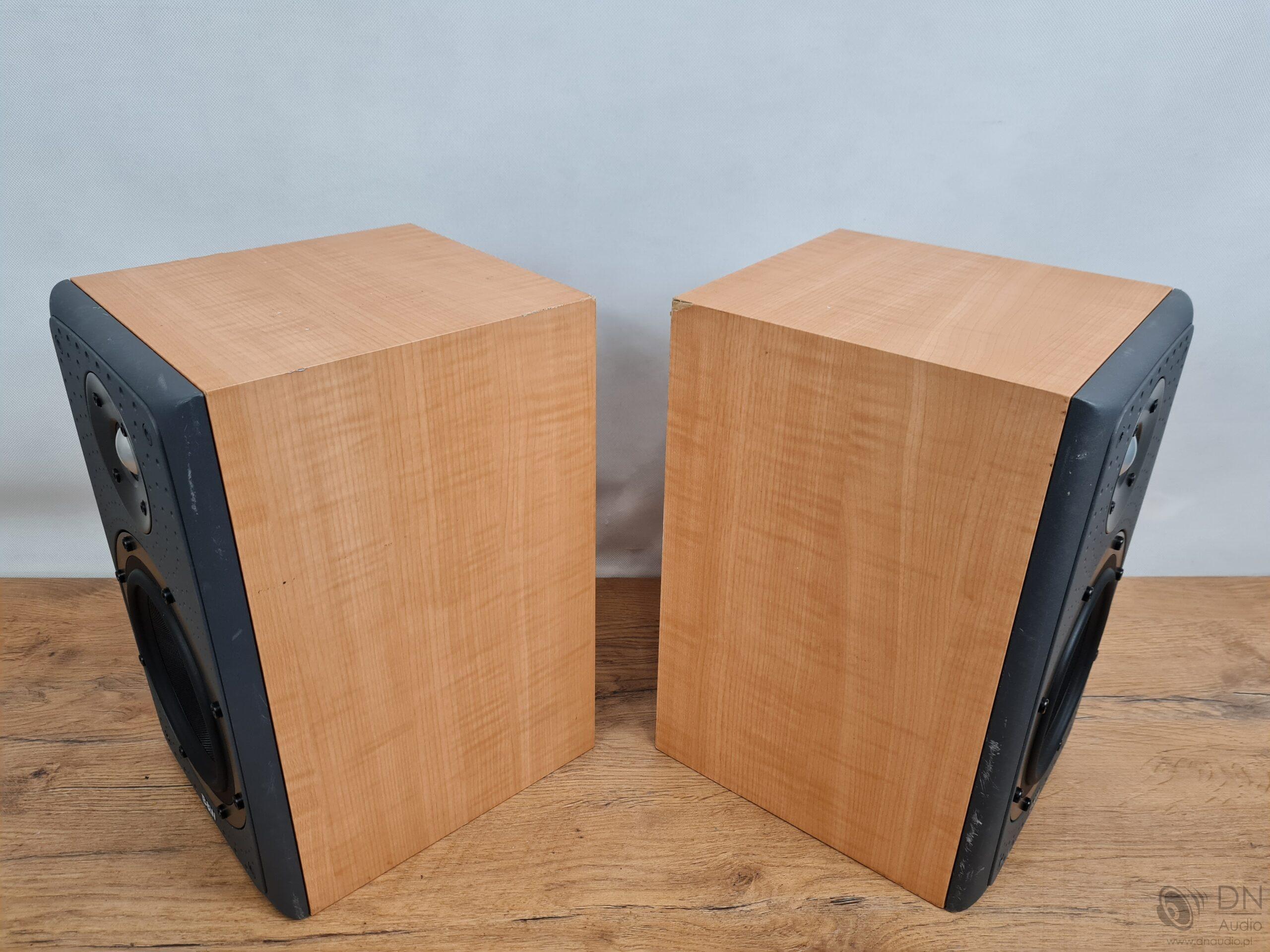 B&W DM303 - obrazek 6