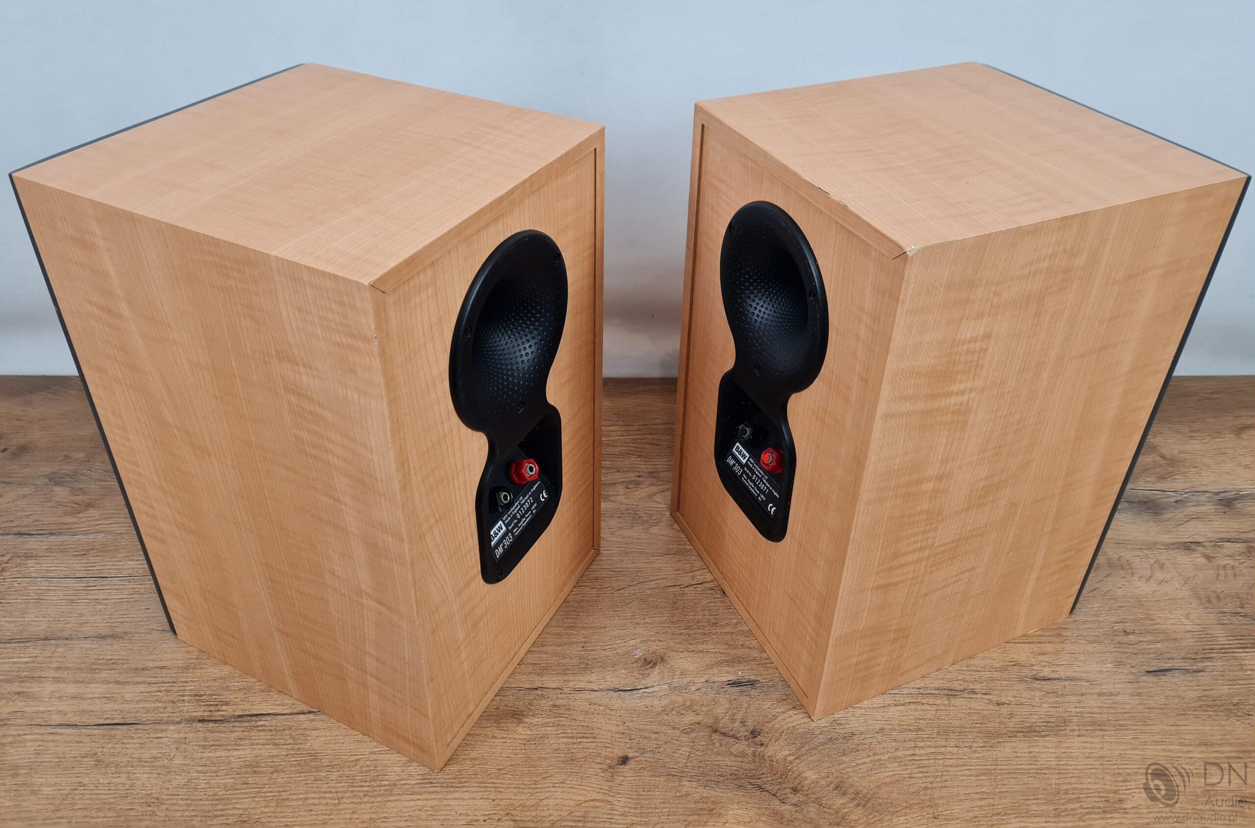 B&W DM303 - obrazek 9