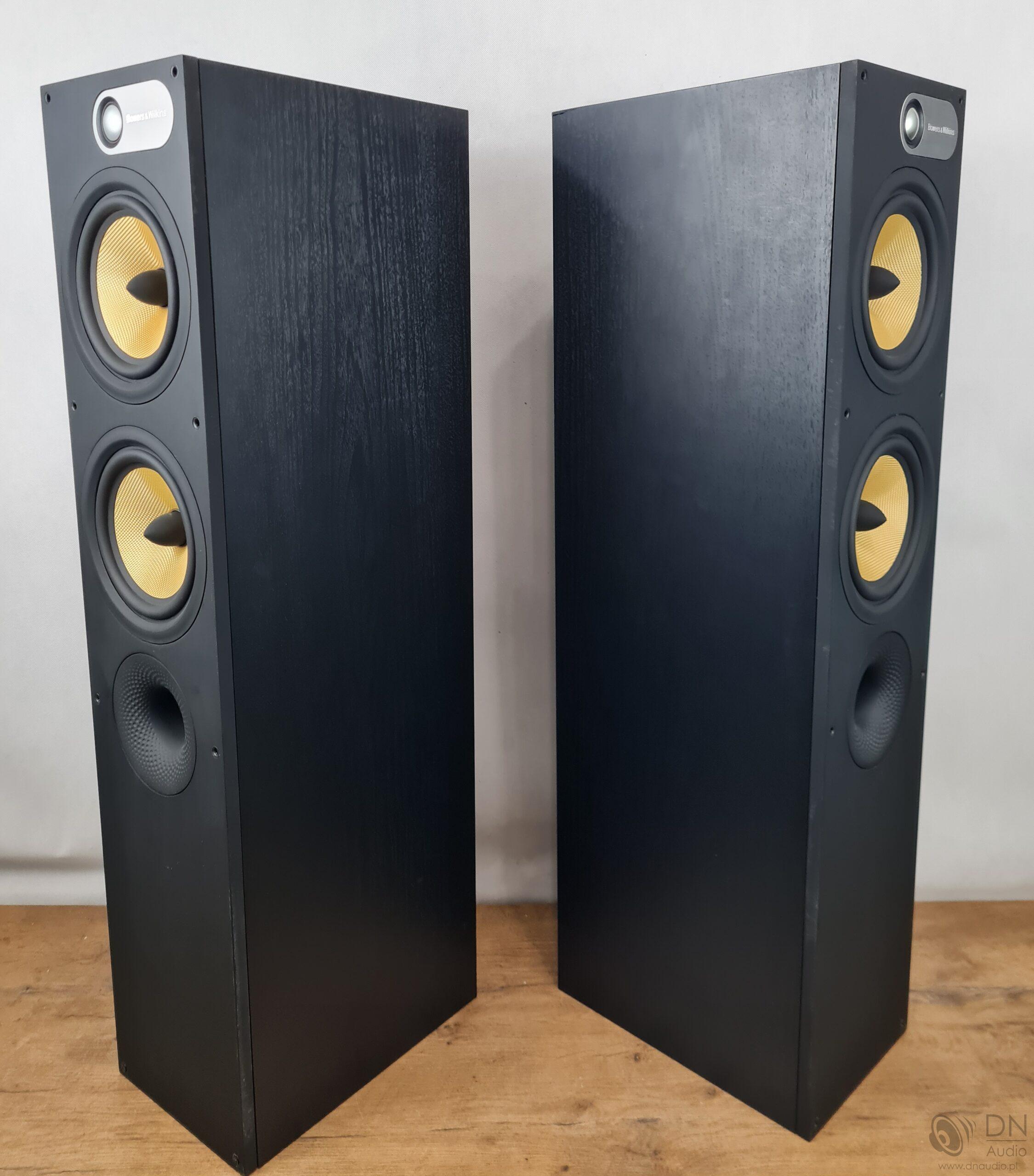 B&W 684 - obrazek 11