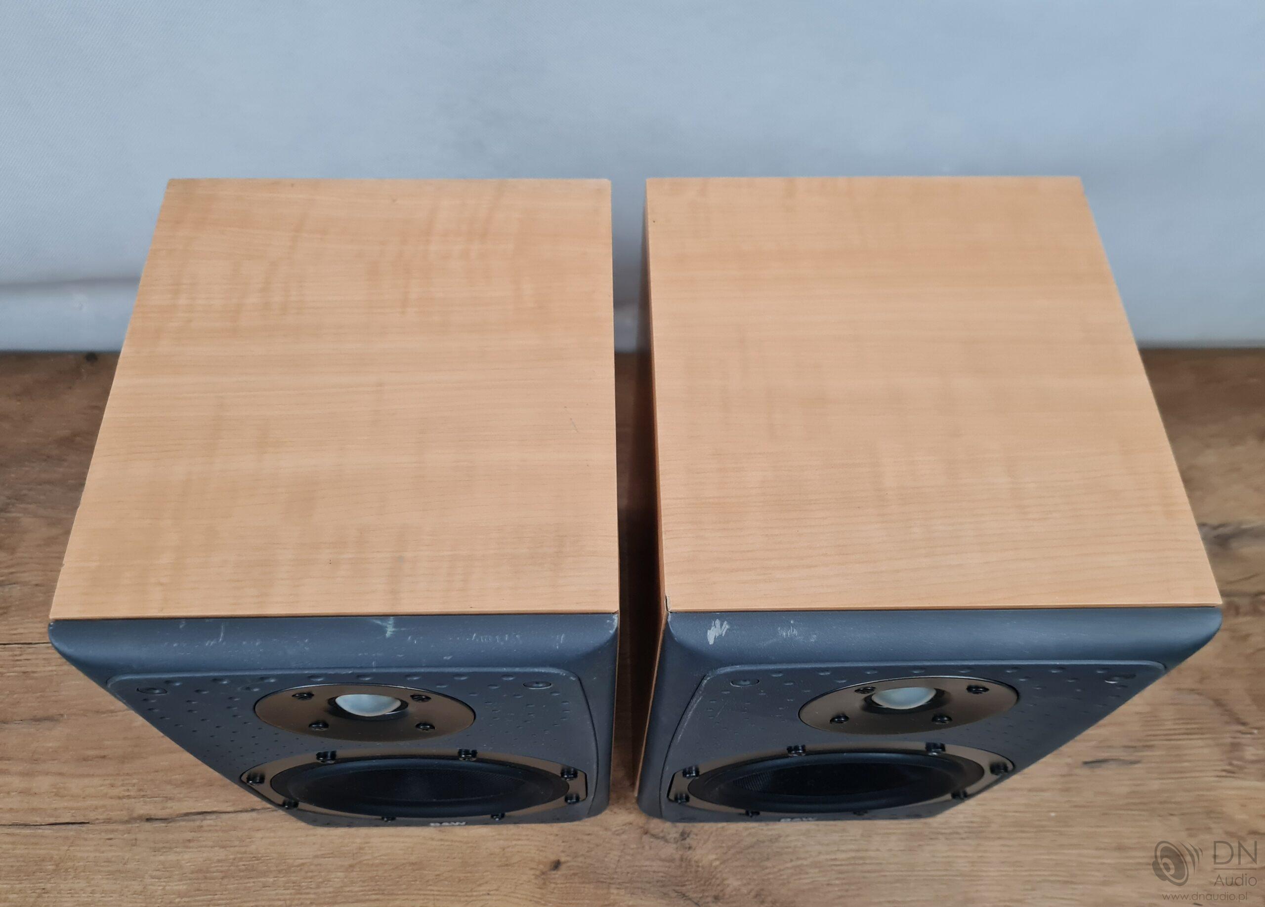 B&W DM303 - obrazek 5