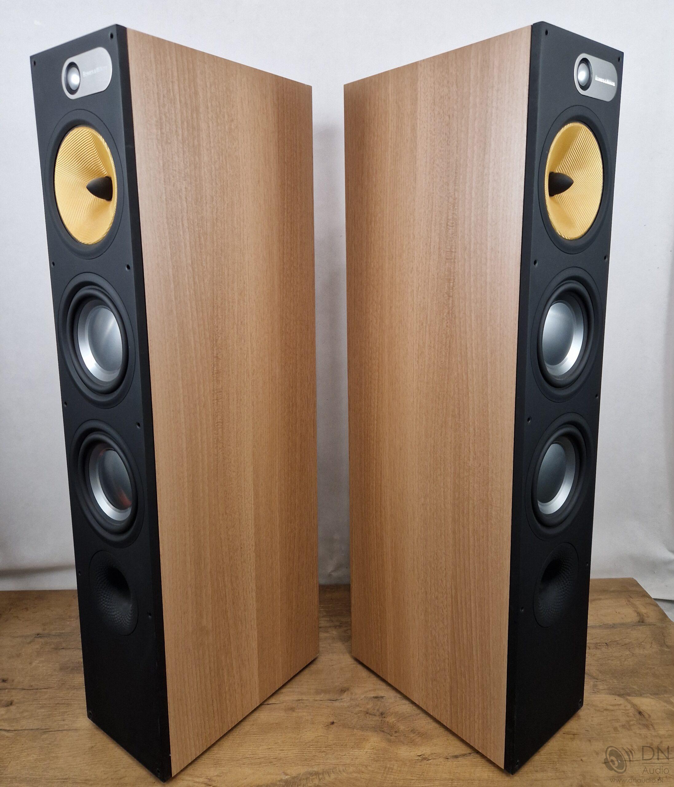 B&W 683 - obrazek 10