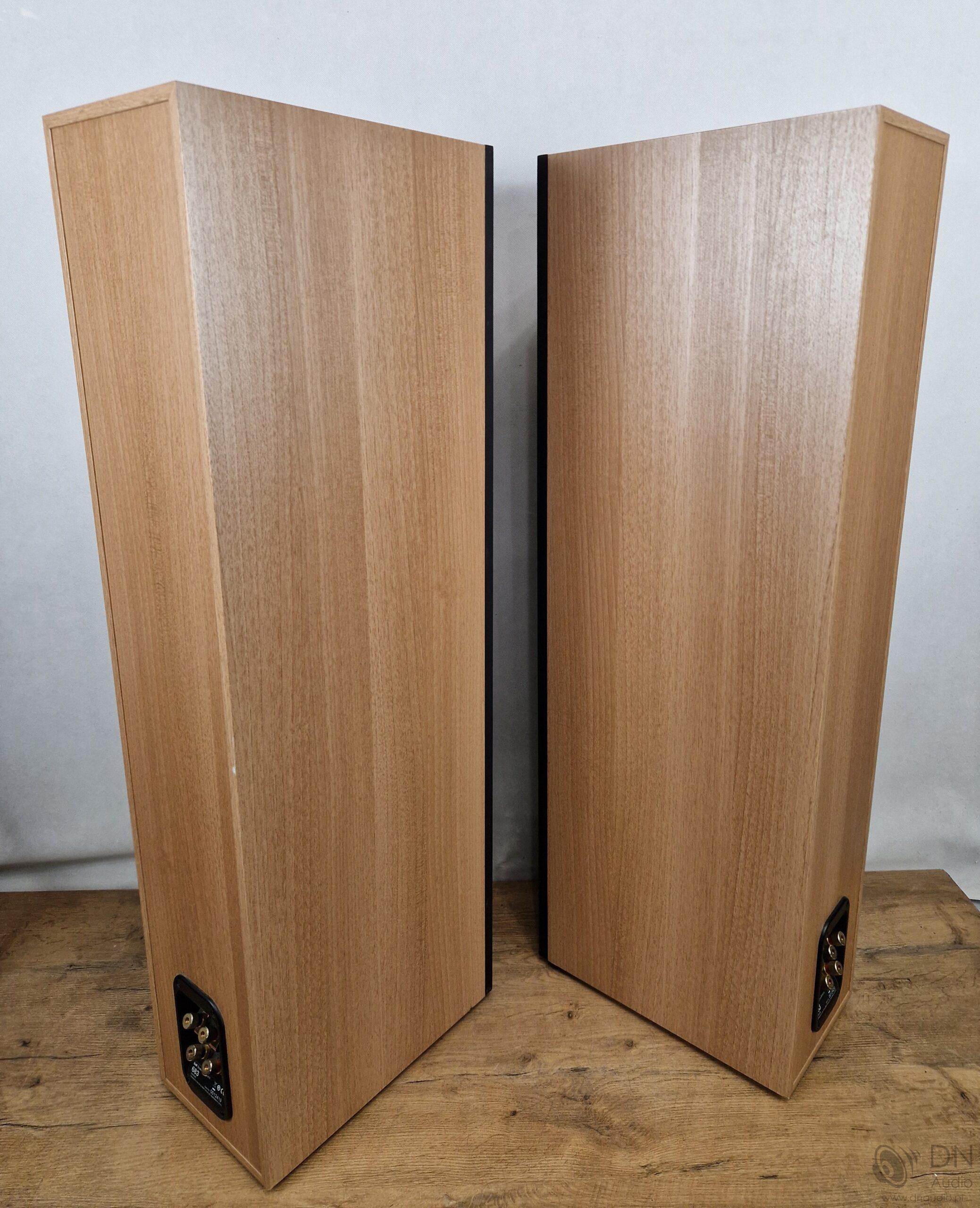 B&W 683 - obrazek 12