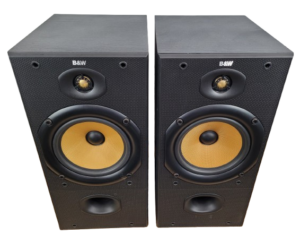 B&W DM602