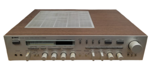 Yamaha R-2000