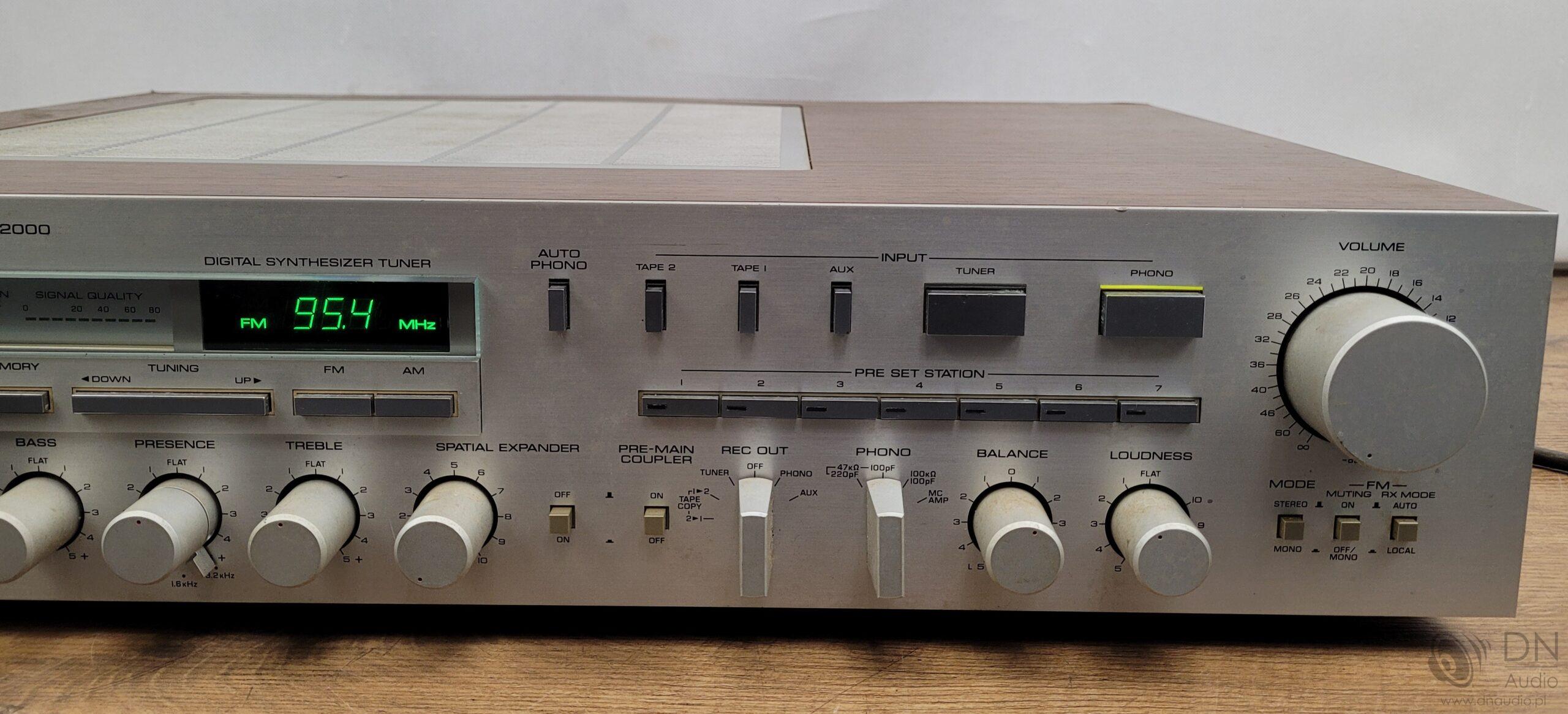 Yamaha R-2000 - obrazek 4
